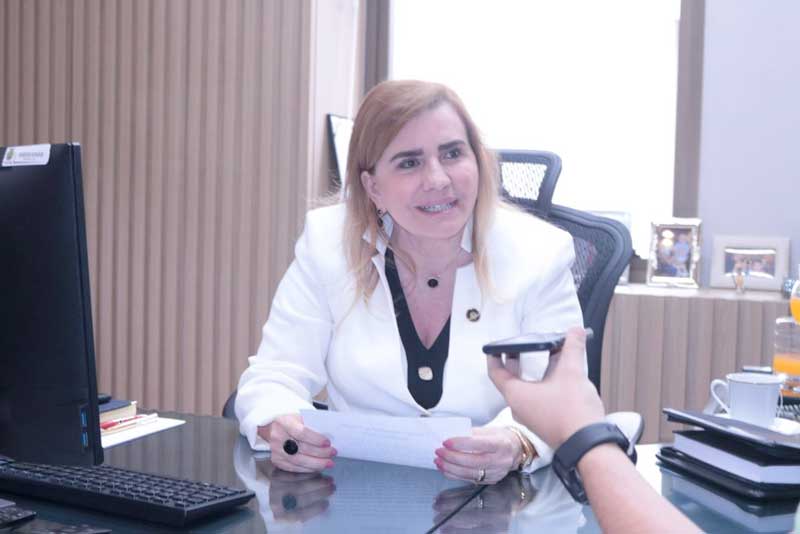 conselheira-yara-lins-ecp