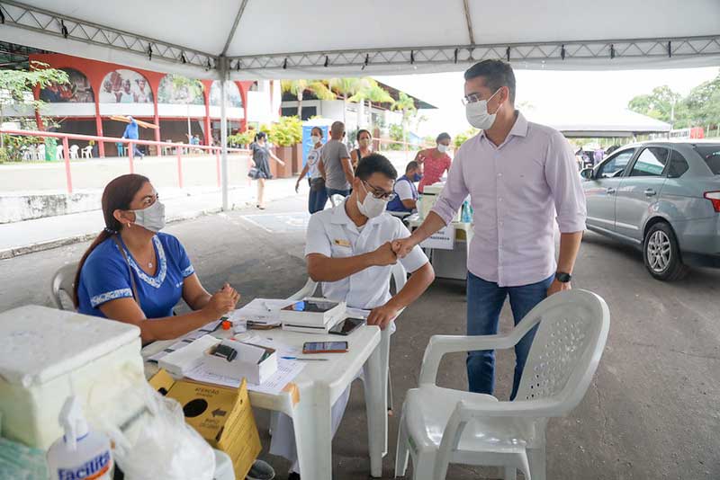 vacinação-trabalhadores-da-educação