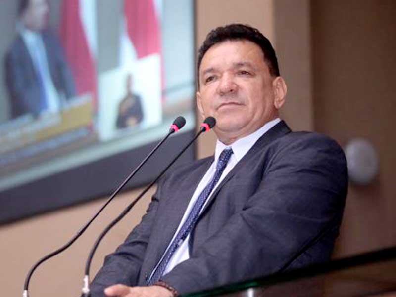 Tony-Medeiros