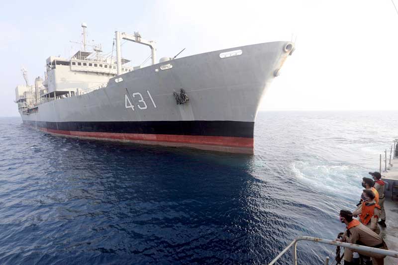 navio-IRANIANO