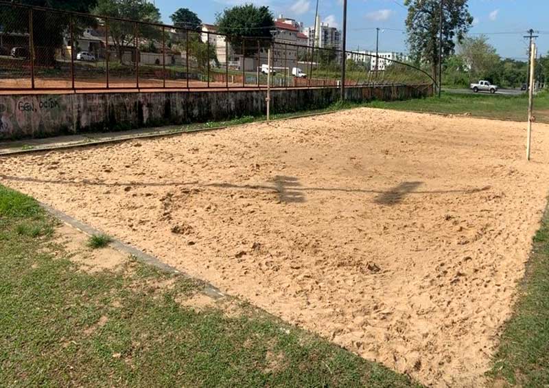 QUADRA-ESPORTIVA-DE-AREIA