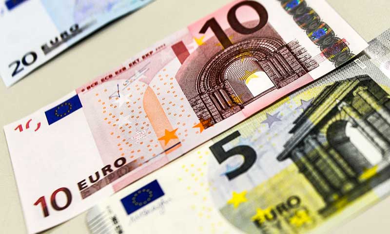 dinheiro-EURO