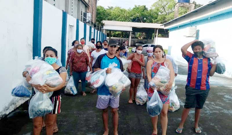 doacao-de-CESTA-BASICA-em-itacoatiara
