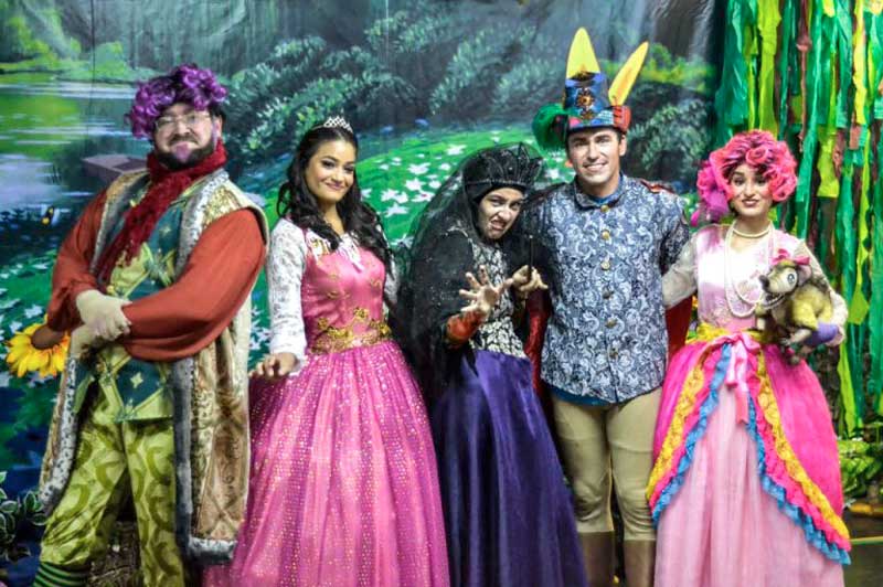 Companhia-de-Teatro-Metamorfose