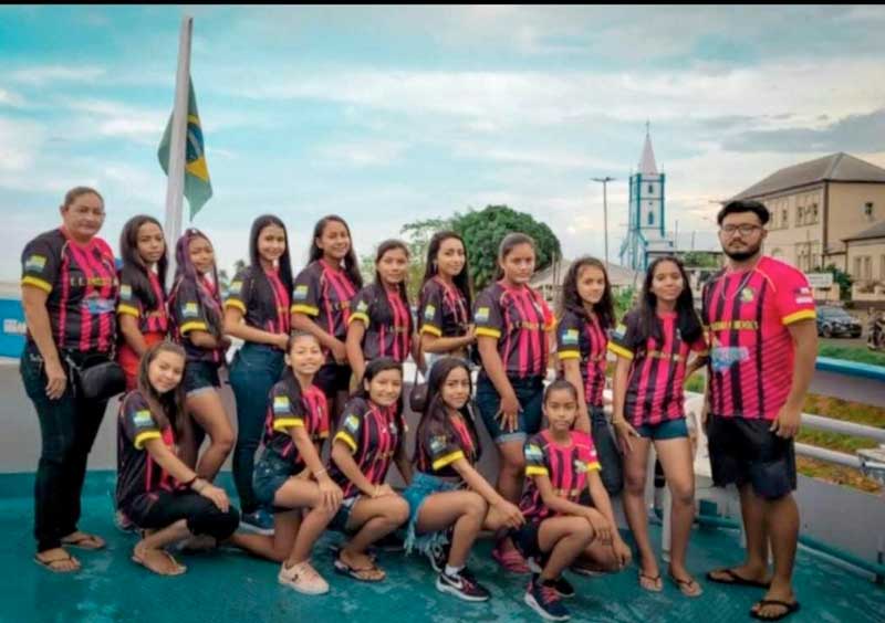 Equipe-Handebol-de-Barcelos-participa-do-JBEs