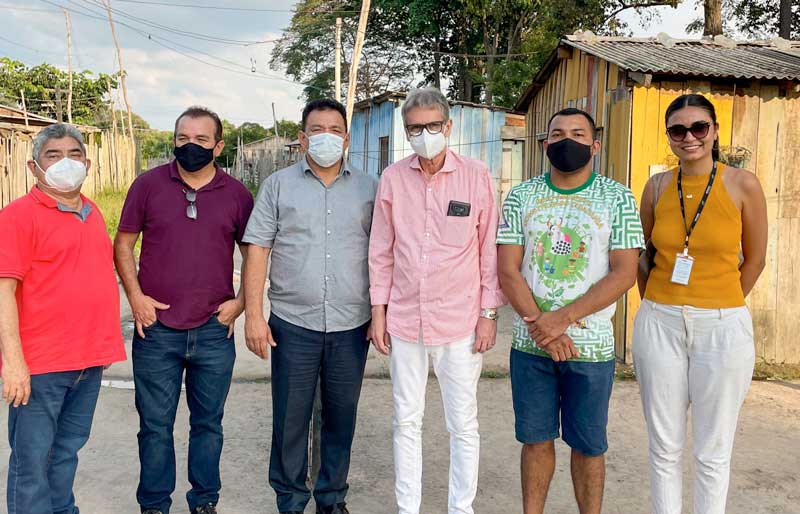 Tony-Medeiros-e-repreentantes-da-Suhab