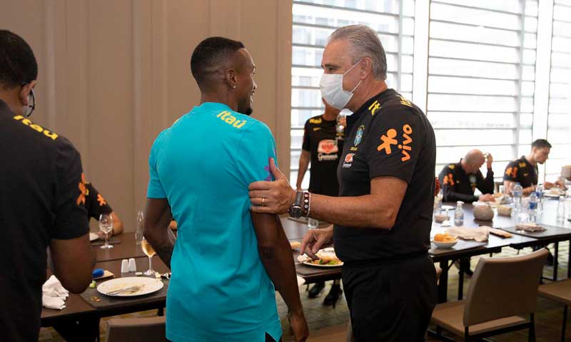 tite-e-guilherme-arana
