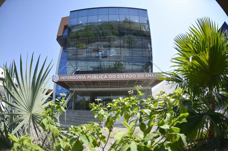 Fachada-DPE-AM
