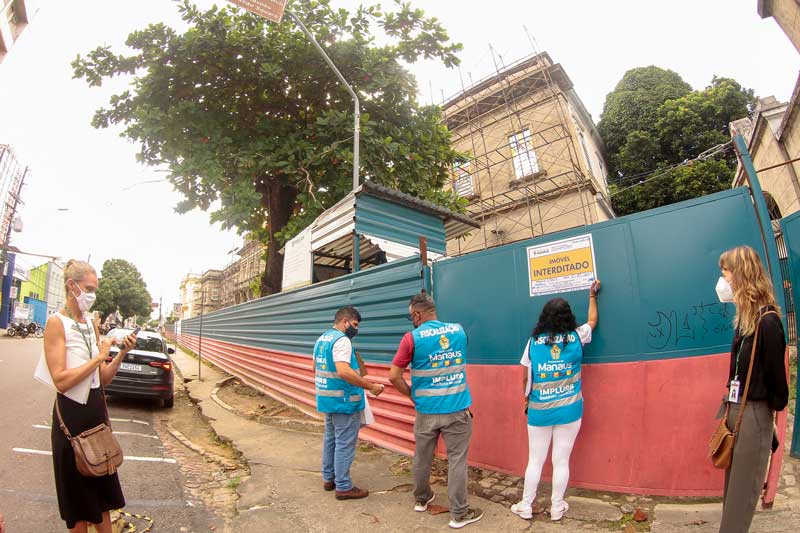 Predio-Santa-Casa-tem-obra-embargada-pela-Prefeitura-de-Manaus-e-Iphan1