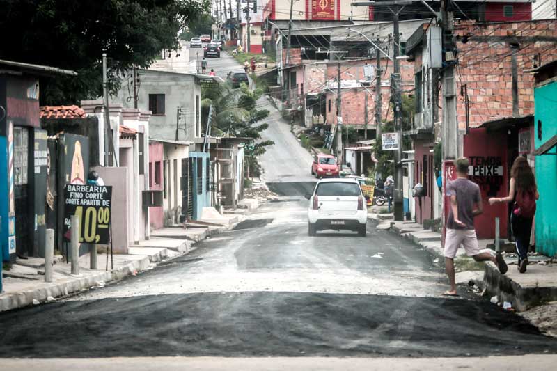 Rua-Ayrton-Senna-no-bairro-Cidade-Nova