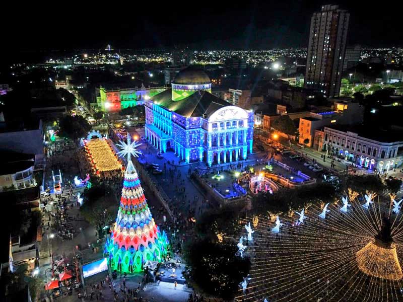 programacao-natalina-do-Circuito-Largo-de-Sao-Sebastiao-teatro-Amazonas
