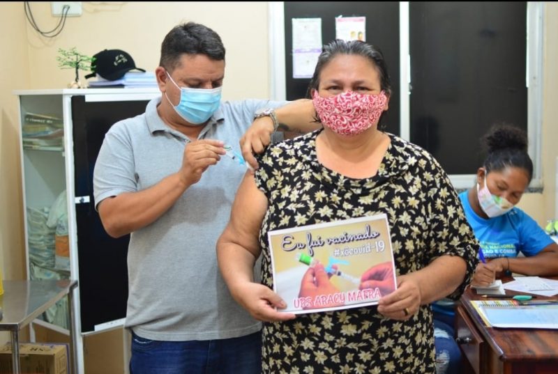vacinação contra covid em maués