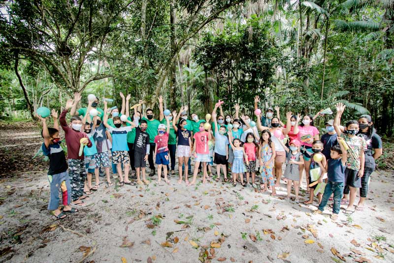 criancas-na-Preservacao-das-nascentes-do-Igarape-do-Mindu