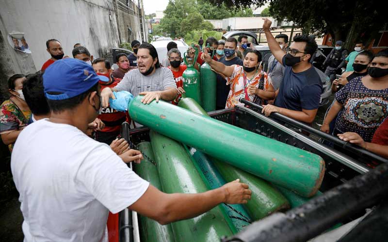 Crise-de-oxigenio-em-Manaus