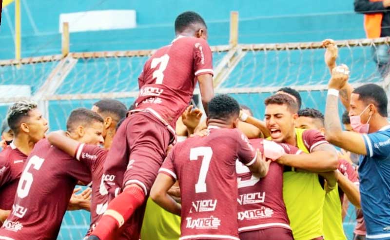 Jogadores-da-Jacuipense