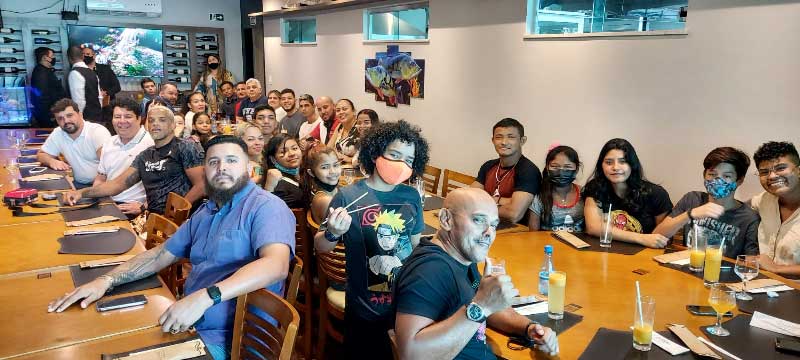 Alan-Nuguette-levou-os-atletas-kids-e-juvenis-para-um-almoço