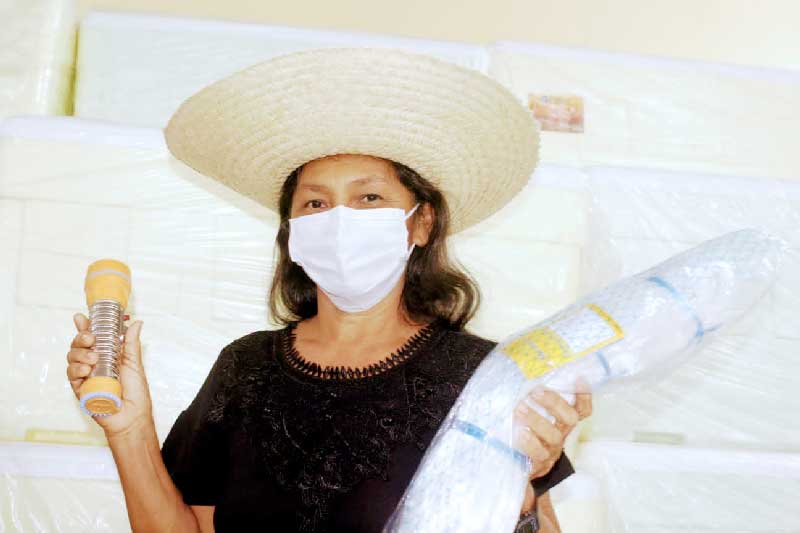 Mais-300-pescadores-recebem-kits-de-pesca-artesanal-do-Governo-do-Amazonas
