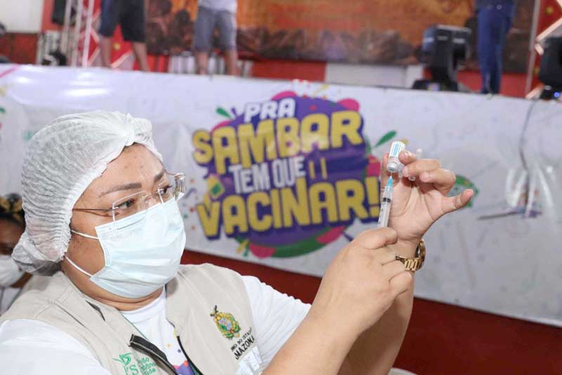 Pra-Sambar-Tem-que-Vacinar