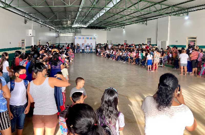 Prefeitura-de-Manaus-abre-escola-na-maior-comunidade-indígena-de-Manaus