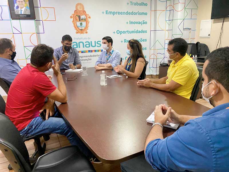 Prefeitura-lanca-projeto-Kit-Pneus-para-mototaxistas-e-taxistas