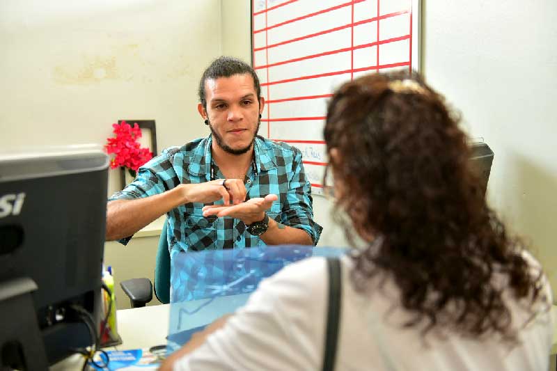 Unidades-de-Saúde-vão-capacitar-profissionais-para-inclusão-de-Libras