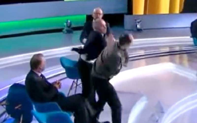 Yuri-Butusov-e-Savik-Shuster-brigaram-ao-vivo-em-programa-de-TV-ucraniano