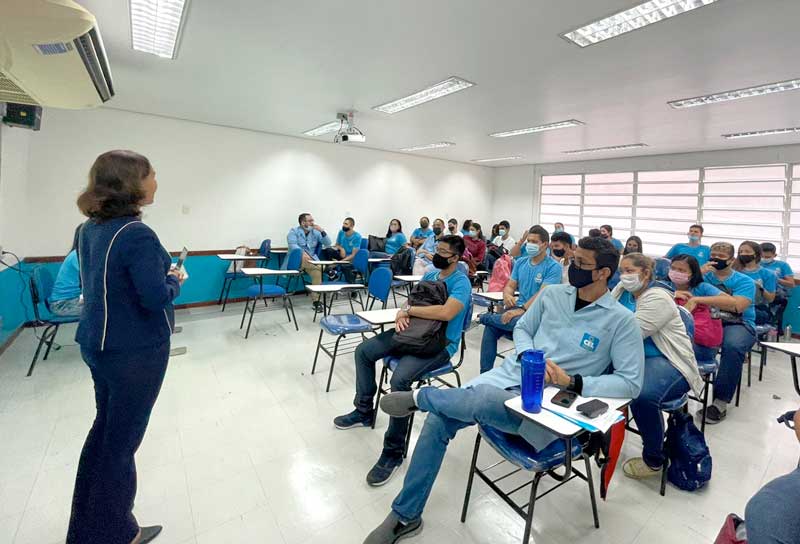Literatus-promove-evento-que-aproxima-alunos-da-atuação-profissional