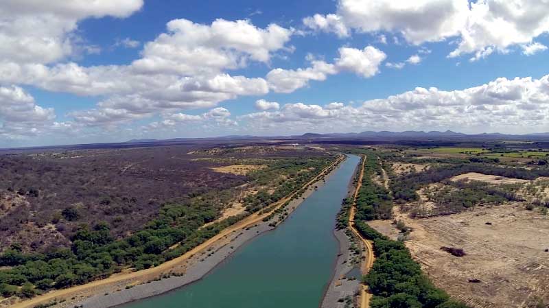 Obras_da_Transposição_do_Rio_São_Francisco,_em_Cabrobó,_Pernambuco,_Brasil