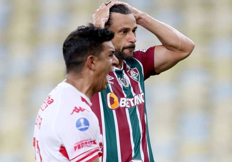 Fred-desperdiça-pênalti-e-Fluminense-empata-com-Unión-Santa-Fe