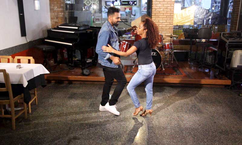 Hoje-é-dia-DANÇA
