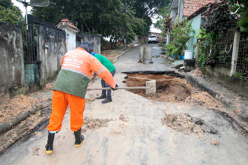Prefeitura-de-Manaus-avança-em-serviços-de-rede-de-drenagem-no-bairro-Colônia-Antônio-Aleixo