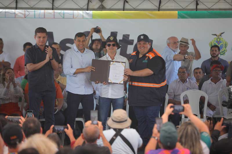 governador-e-prefeito-dão-ordem-de-serviço