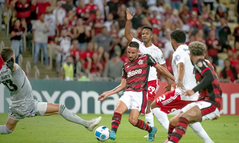 Flamengo-não-convence-mas-triunfa-na-Libertadores