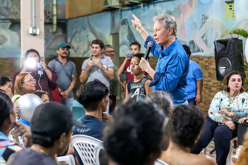 Arthur-Neto-visita-o-Jorge-Teixeira-e-tem-recepção-festiva-no-bairro-que-fundou