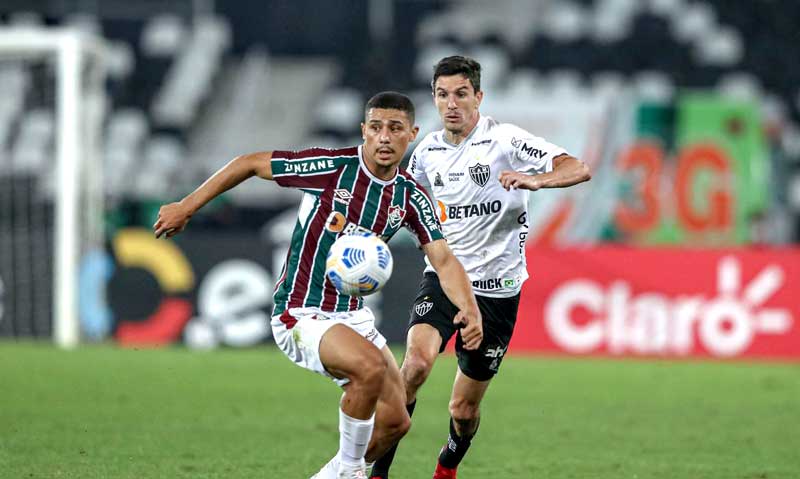 Fluminense-e-Atlético-MG-se-enfrentam-no-Maracanã