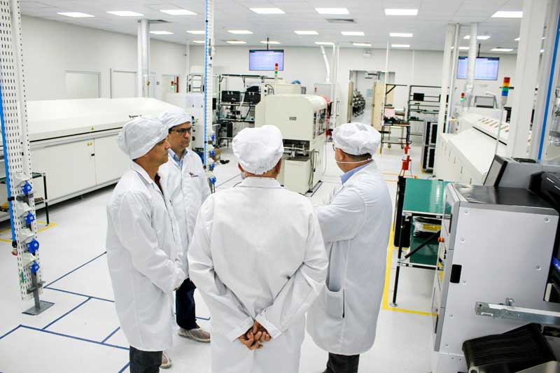 Sedecti-visita-fabricante-profissional-de-módulos-de-memória-instalada-no-PIM