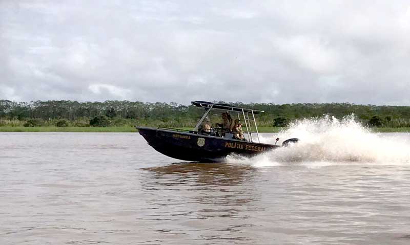 superintendencia-da-policia-federal-no-amazonas-lancha