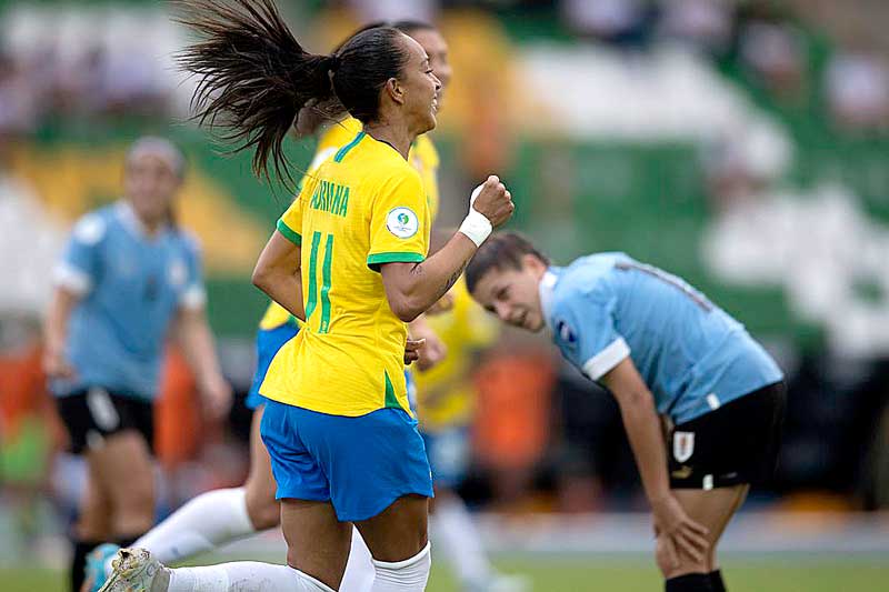 Brasil-derrota-Uruguai-e-mantém-100%-de-aproveitamento-na-Copa-América