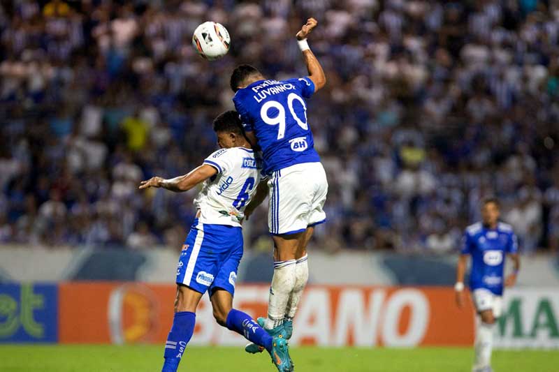 Cruzeiro-empata-com-CSA-e-mantém-vantagem-na-liderança-da-Série-B