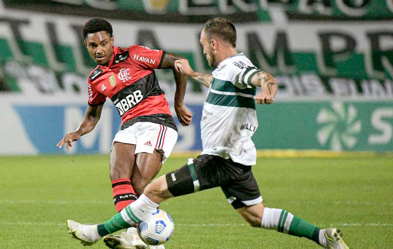 Flamengo-e-Coritiba-jogam-em-Brasília-de-olho-no-G6-do-Brasileirão