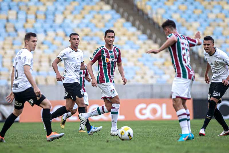 Fluminense-e-Corinthians-no-Maracanã