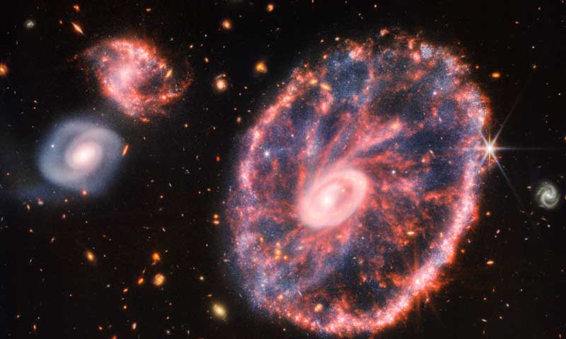 Nasa-divulga-imagem-de-galáxia-em-caos-após-colisão