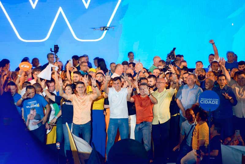 Wilson-Lima-oficializa-sua-campanha-à-reeleição-ao-lado-do-vice-Tadeu-de-Souza