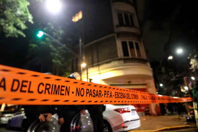 Brasileiro-aponta-arma-para-vice-presidente-da-Argentina-Cristina-Kirchner-e-é-preso