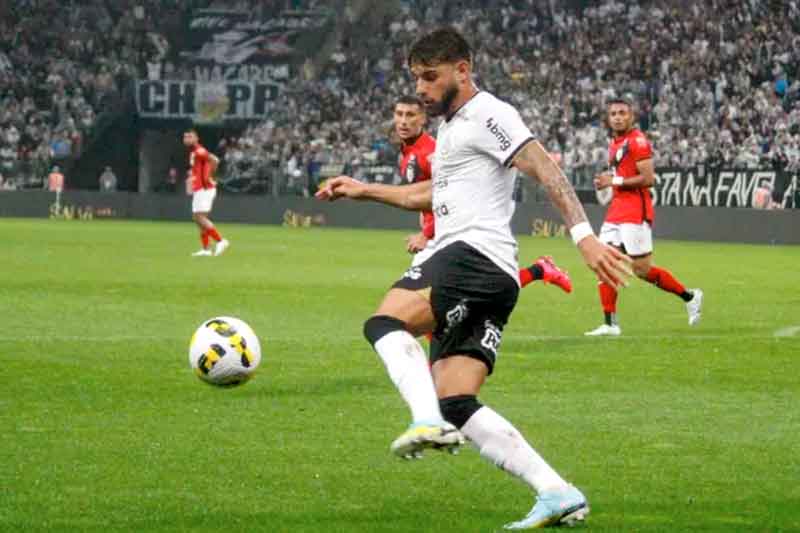 Corinthians-bate-Atlético-GO