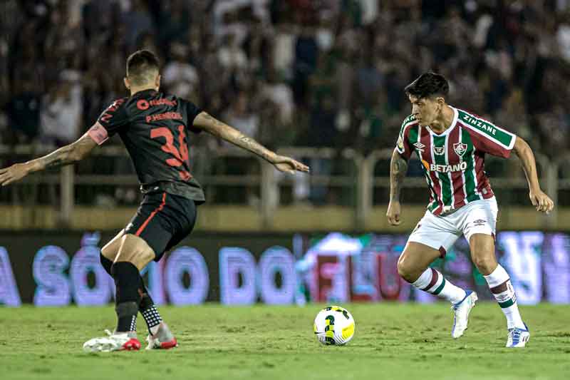 Flu-visita-Athletico-PR-tentando-retomar-a-vice-liderança