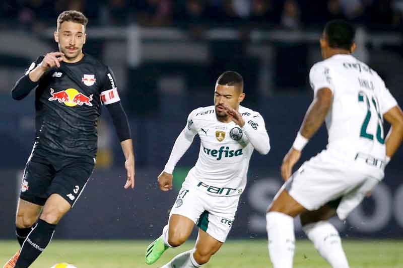 Líder-Palmeiras-arranca-empate-diante-do-Bragantino