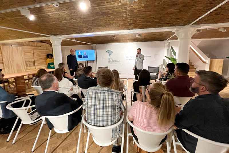 Membros-da-Federação-de-Rochas-da-Grã-Bretanha-se-encantam-pelas-rochas-brasileiras