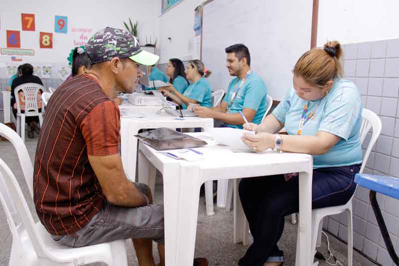 Mutirão-de-Cadastro-Único-da-prefeitura-atende-mais-de-mil-famílias-da-zona-Norte-de-Manaus