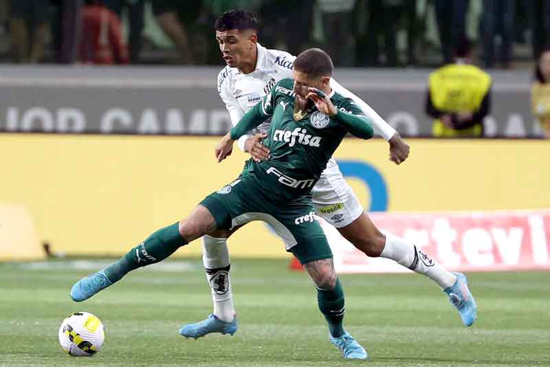 Palmeiras-derrota-Santos-e-amplia-vantagem-na-ponta-do-Brasileirão